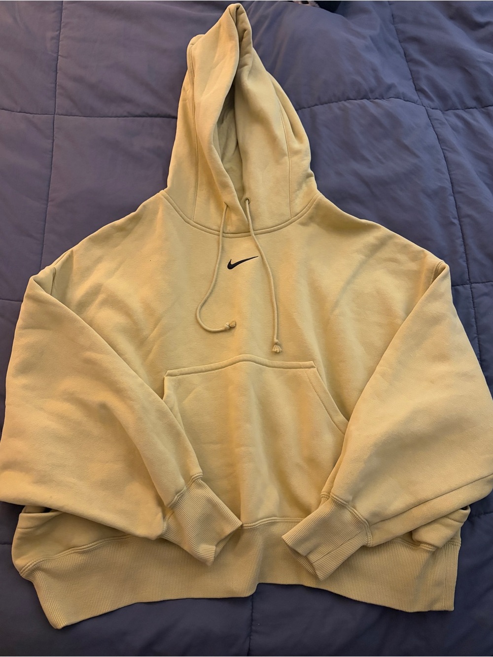 Nike women’s oversized fleece hoodie yellow/green